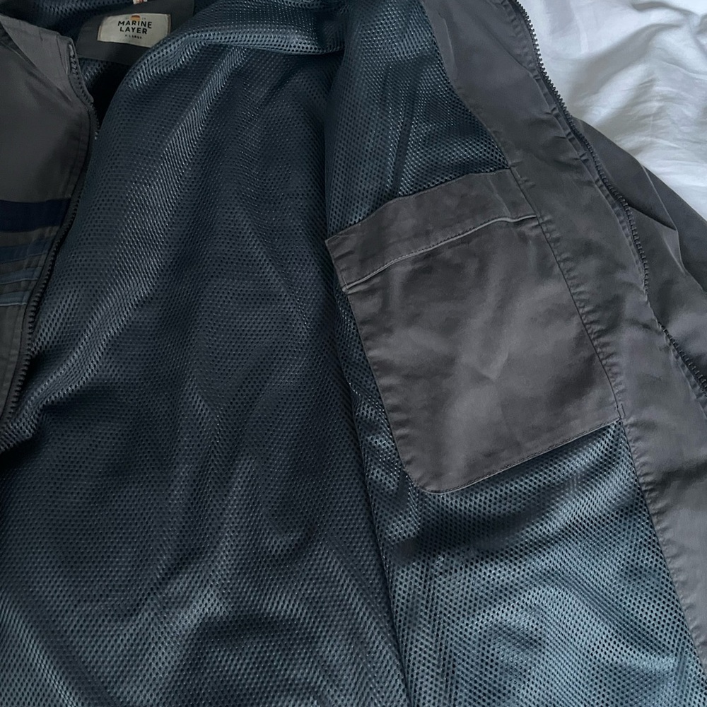 Marine layer - XL Men's Gray Jacket with Blue Stripes - Picture 3 of 4